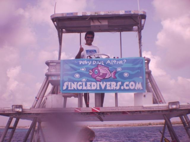 Dive boat/banner