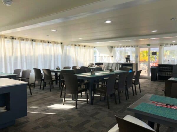 jardines avalon 3 ship lounge 600x450 (1)